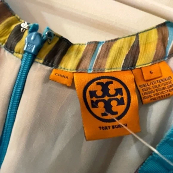 Tory Burch dress.   Lined.  Perfect for your tropical getaway! - Picture 4 of 6